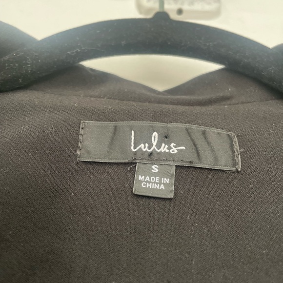 Lulu’s Black Double Breasted Blazer / Coat size small - Picture 4 of 7